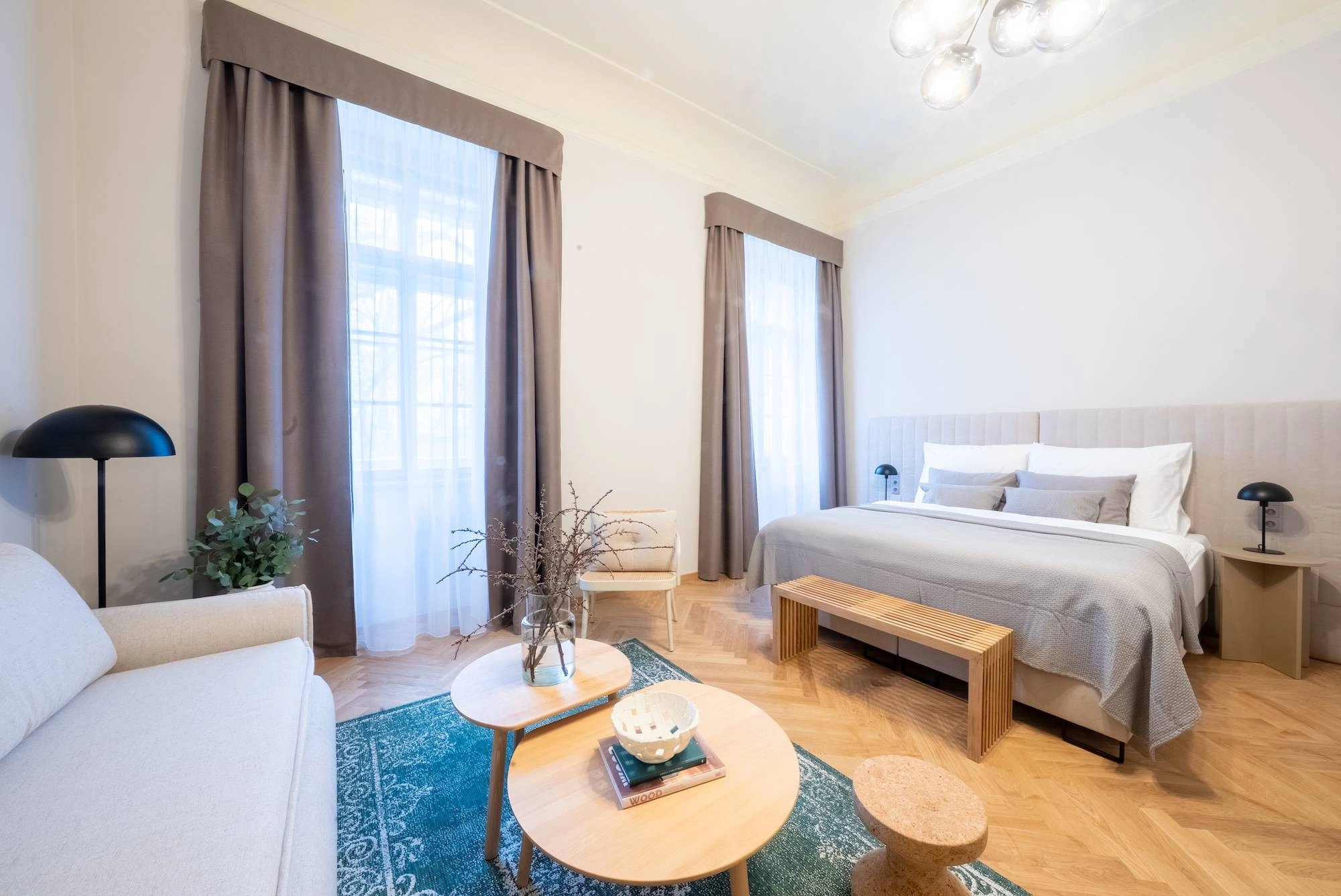 Útulné ubytování, skvělá kuchyně a dokonalý relax pod korunami staletých velikánů.